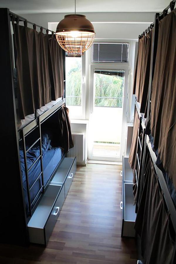 Center Apartment Пристина Екстериор снимка