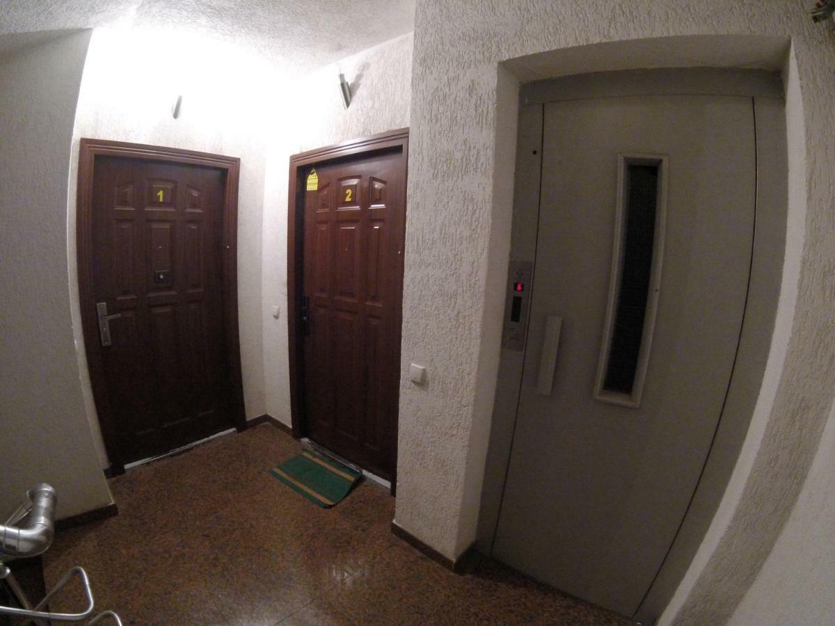 Center Apartment Пристина Екстериор снимка